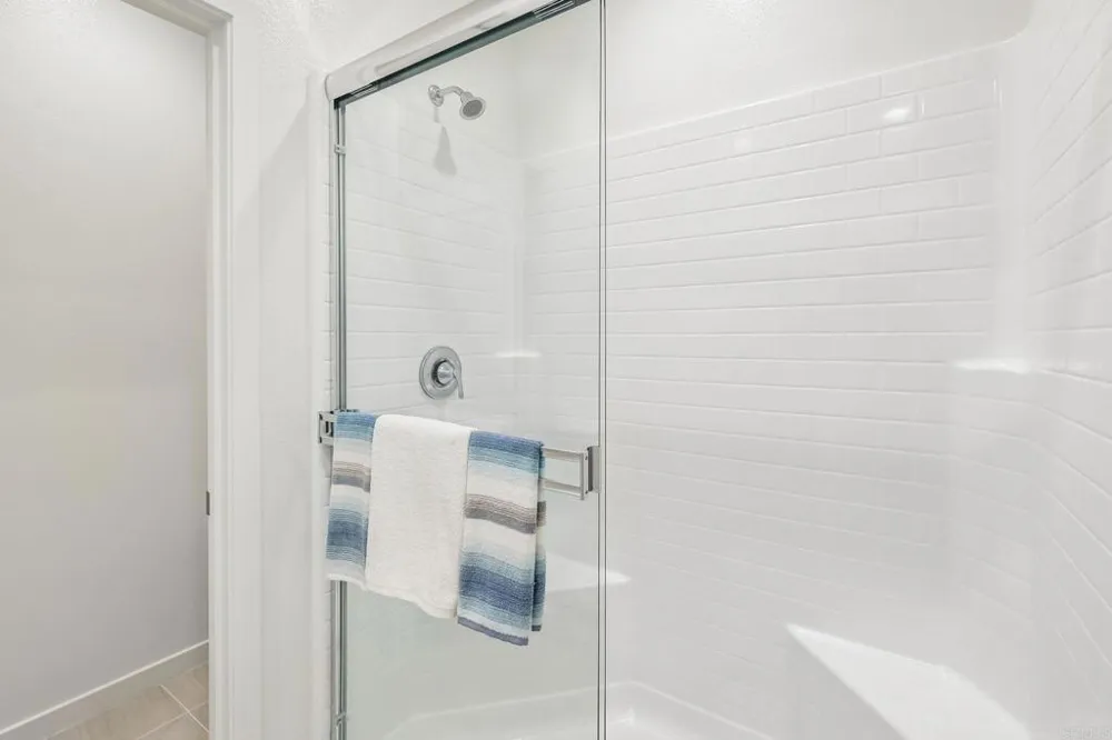 327 Ocotillo Escondido, CA 92025