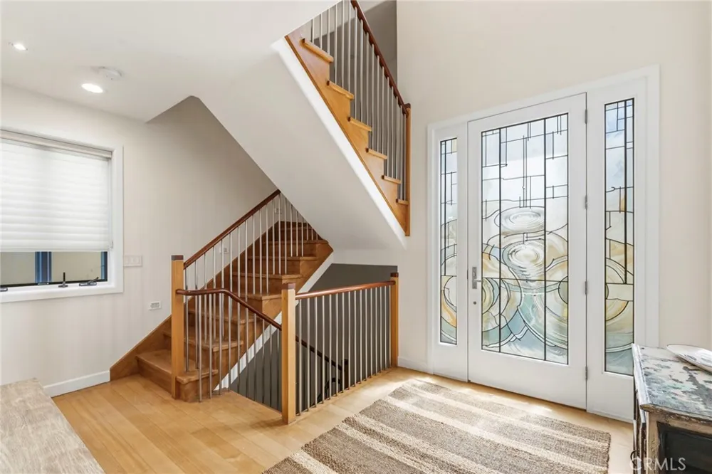 2242 Circle Hermosa Beach, CA 90254