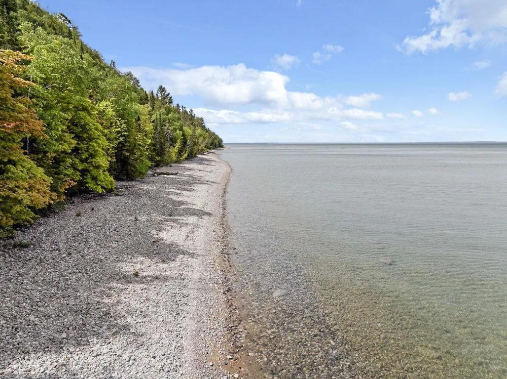 12271 Island View Drive Leelanau Township, MI 49670