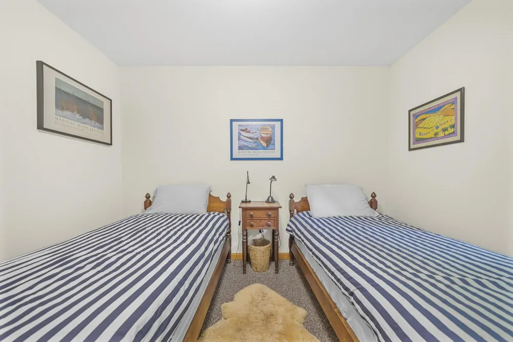 12271 Island View Drive Leelanau Township, MI 49670