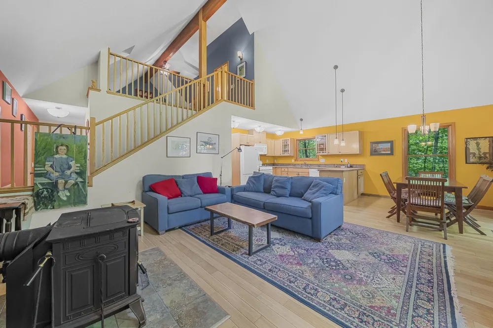 12271 Island View Drive Leelanau Township, MI 49670