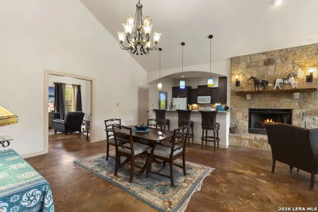 573 Hondo Oaks Dr Tarpley, TX 78883
