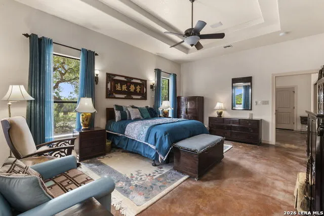 573 Hondo Oaks Dr Tarpley, TX 78883