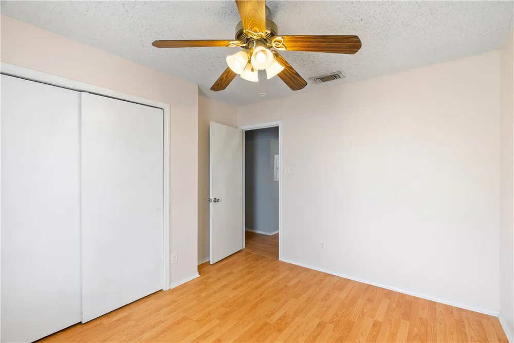 6702 Everhart #W105 Corpus Christi, TX 78413