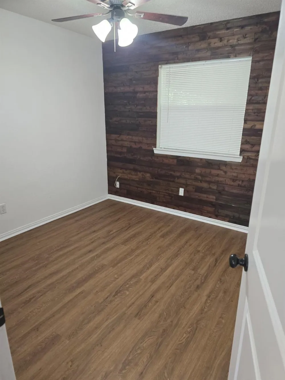 8409 Wyatt Drive White Settlement, TX 76108