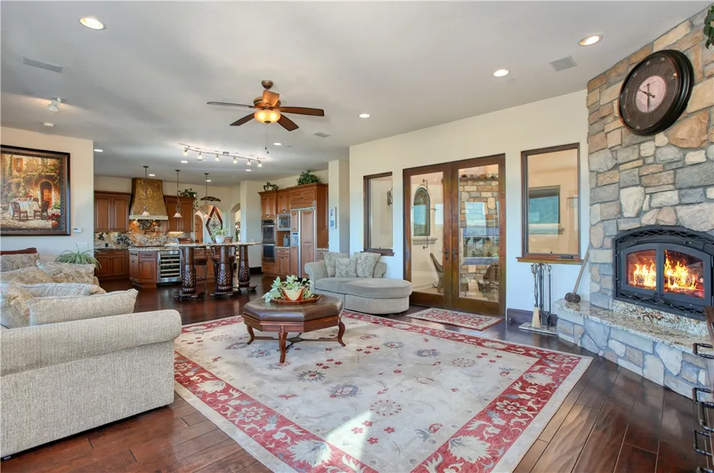 775 Avenida Alcola Arroyo Grande, CA 93420