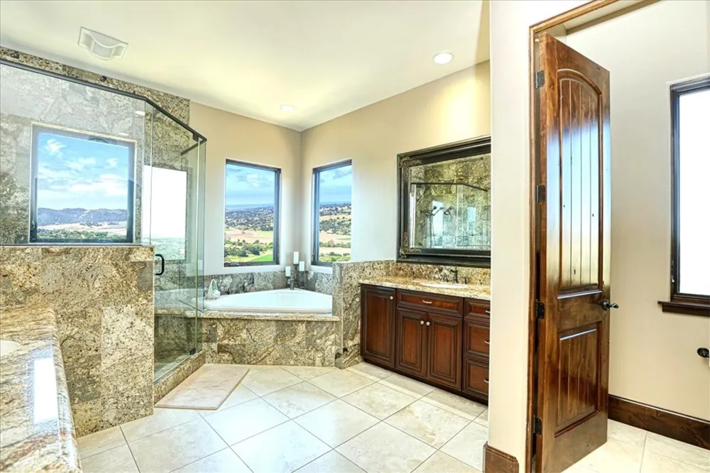 775 Avenida Alcola Arroyo Grande, CA 93420