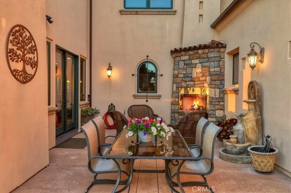 775 Avenida Alcola Arroyo Grande, CA 93420