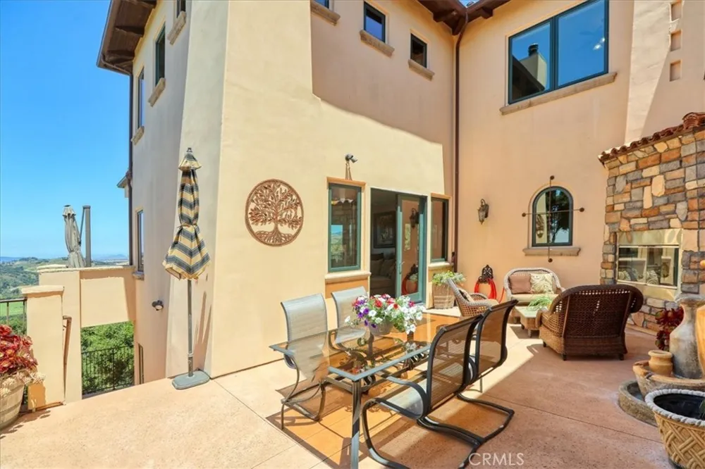 775 Avenida Alcola Arroyo Grande, CA 93420