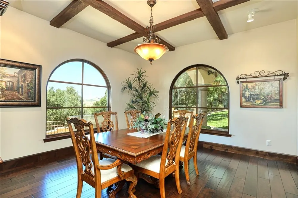 775 Avenida Alcola Arroyo Grande, CA 93420