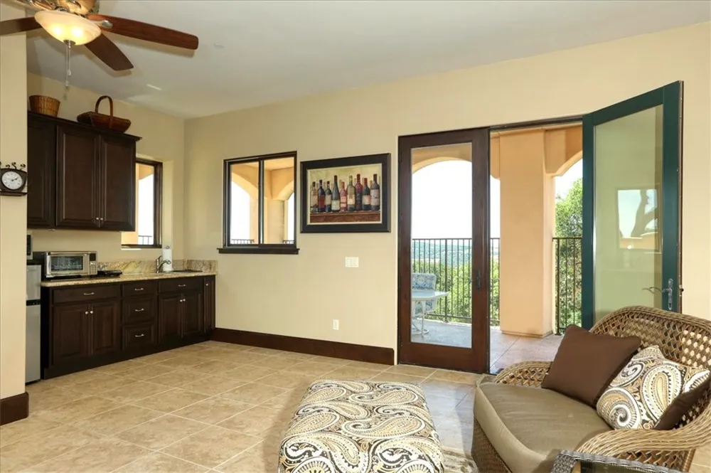 775 Avenida Alcola Arroyo Grande, CA 93420