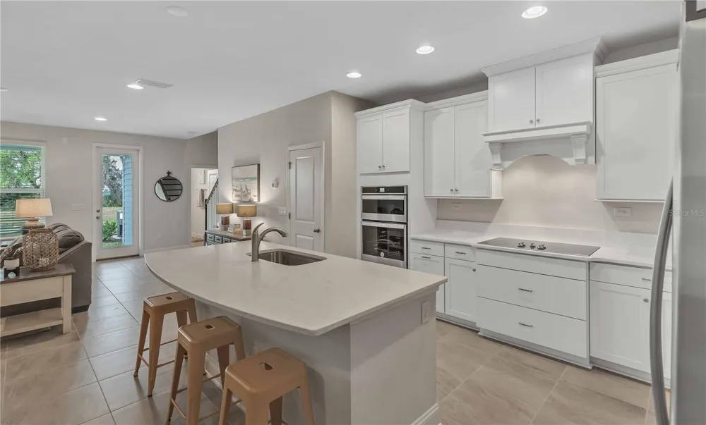 7547 SEA OAK COURT Parrish, FL 34219