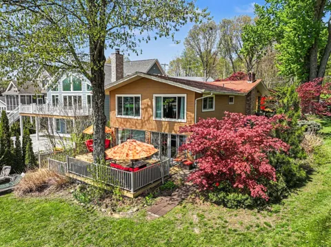 50575 W Lakeshore Drive