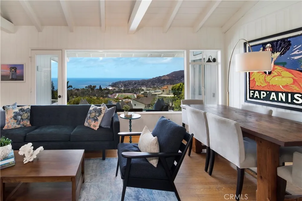 933 Coast View Drive Laguna Beach, CA 92651