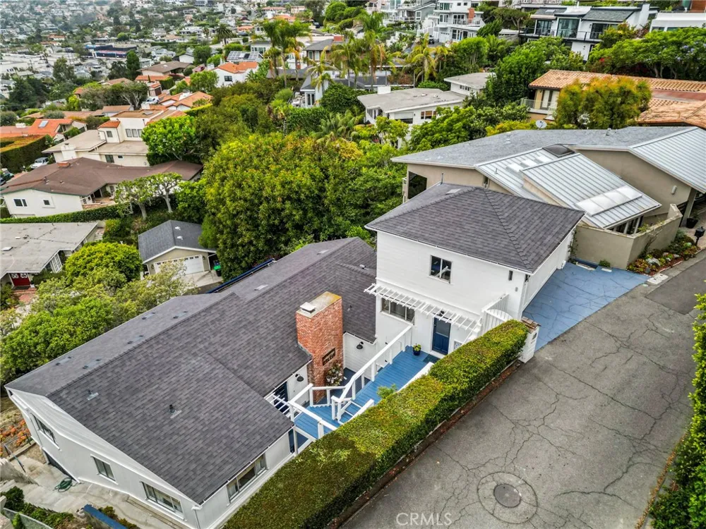 933 Coast View Drive Laguna Beach, CA 92651