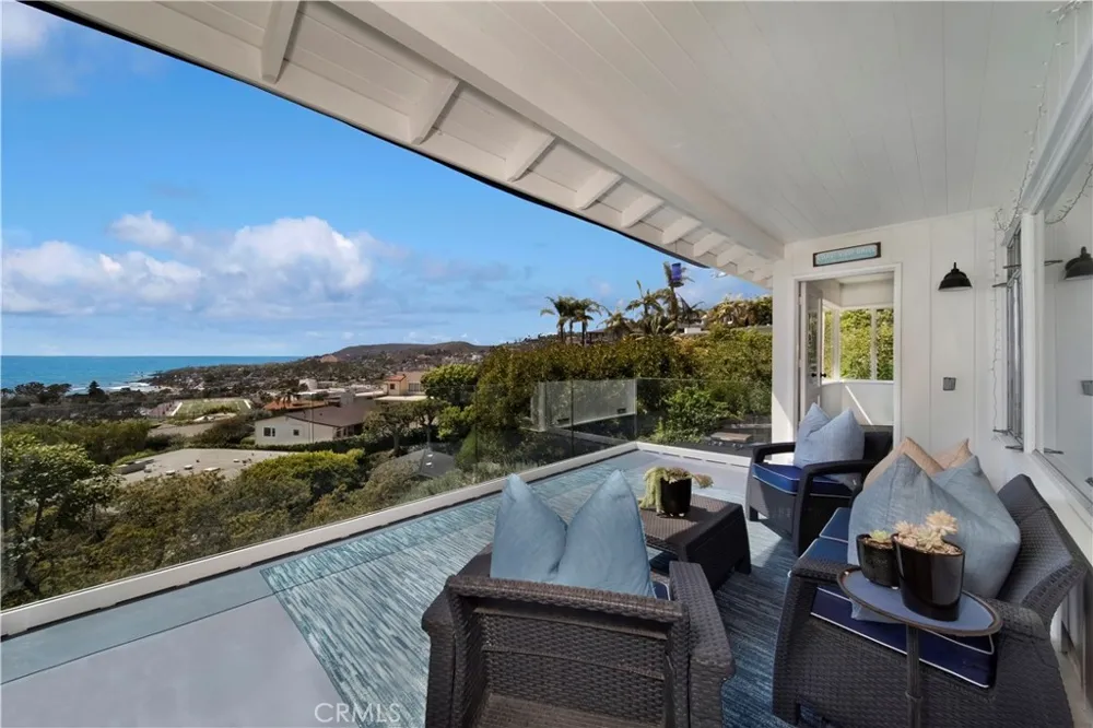 933 Coast View Drive Laguna Beach, CA 92651