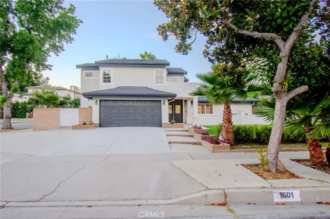 1601 Beechwood