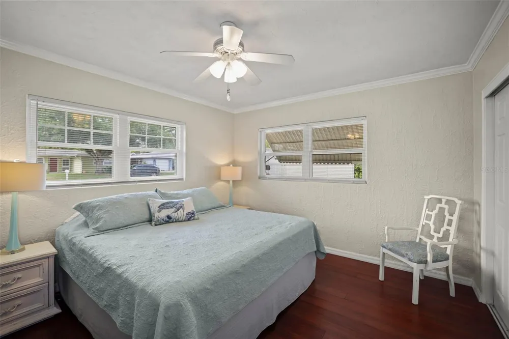 1121 SUNNYDALE DRIVE Clearwater, FL 33755