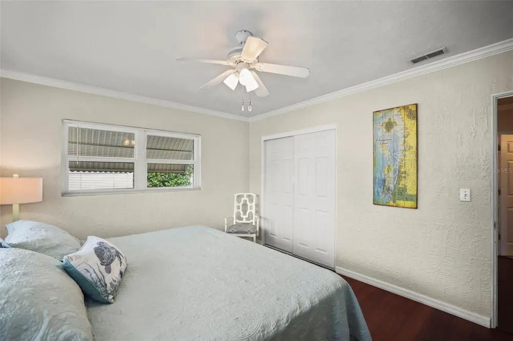 1121 SUNNYDALE DRIVE Clearwater, FL 33755