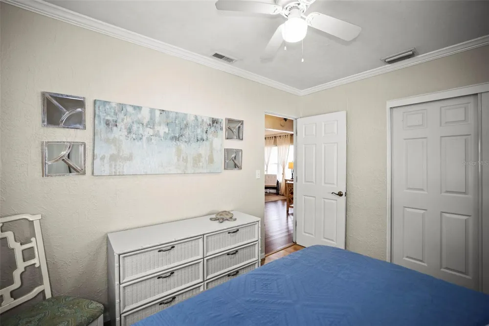 1121 SUNNYDALE DRIVE Clearwater, FL 33755