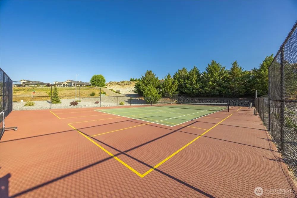 116 Apple Avenue Chelan, WA 98816