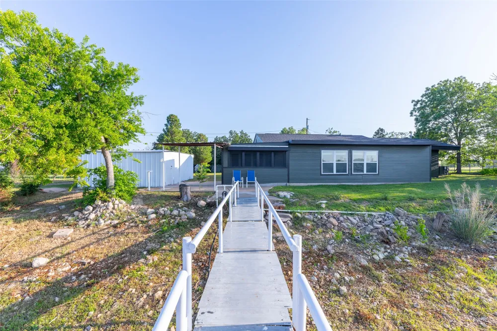 236 War Paint Road Abilene, TX 79601