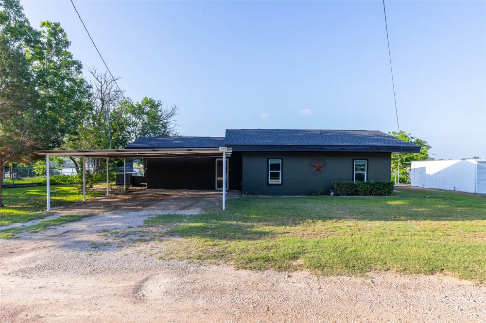 236 War Paint Road Abilene, TX 79601