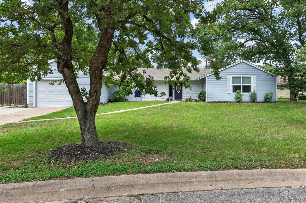 508 San Jacinto Drive Rockdale, TX 76567