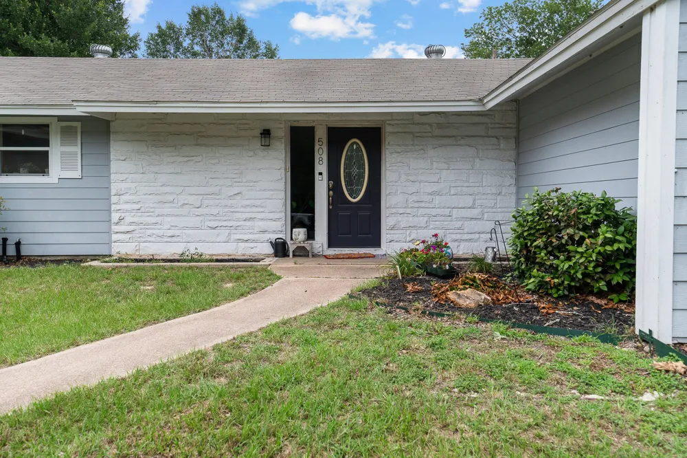 508 San Jacinto Drive Rockdale, TX 76567