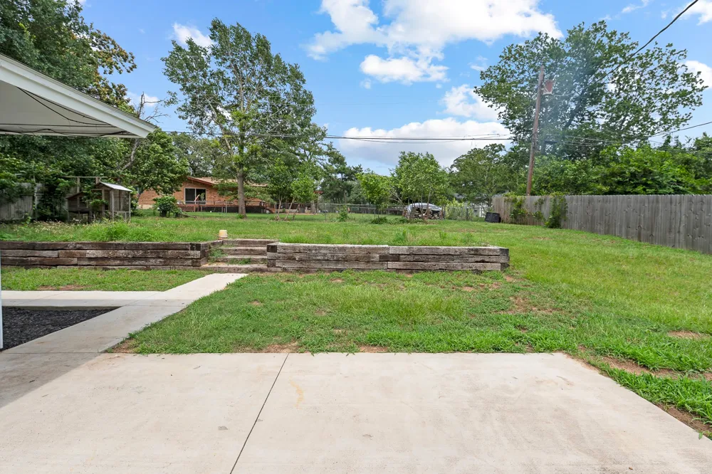 508 San Jacinto Drive Rockdale, TX 76567