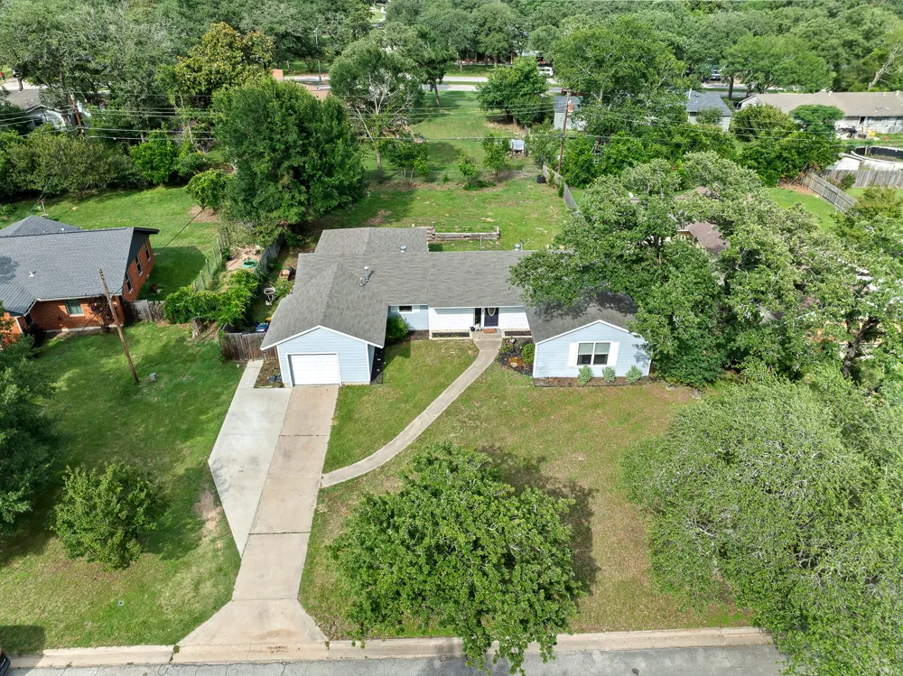 508 San Jacinto Drive Rockdale, TX 76567