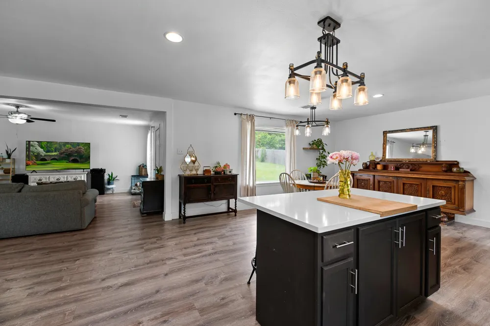 508 San Jacinto Drive Rockdale, TX 76567