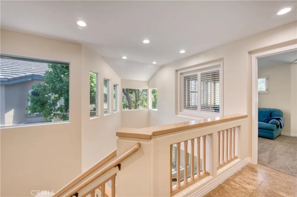 102 Stoney Pointe Laguna Niguel, CA 92677