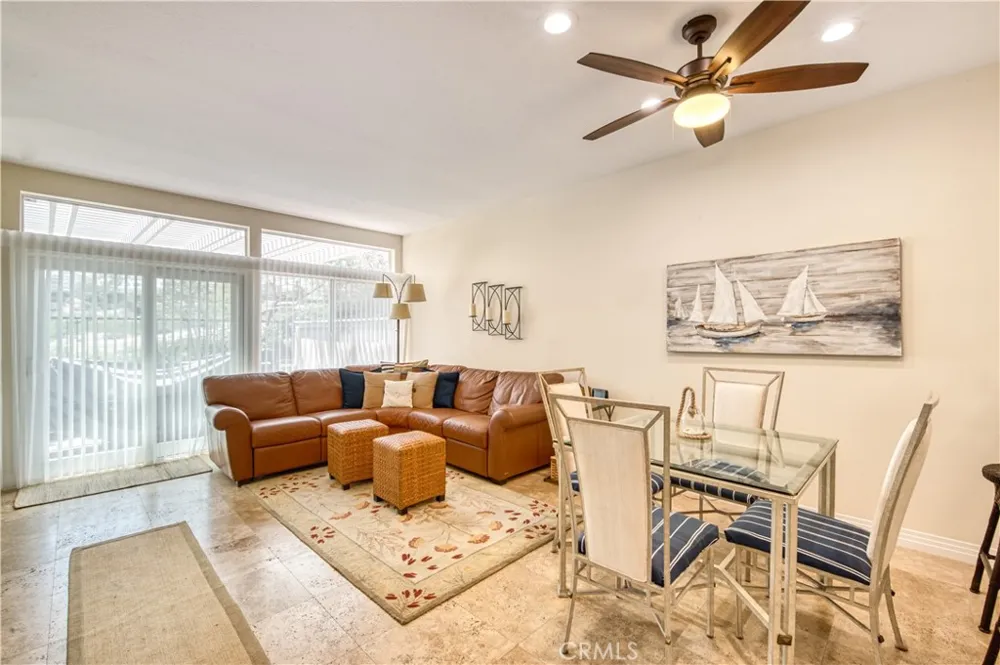 102 Stoney Pointe Laguna Niguel, CA 92677