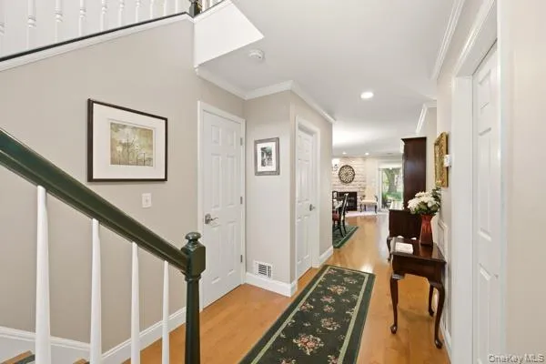 126 Erin Lane East Setauket, NY 11733