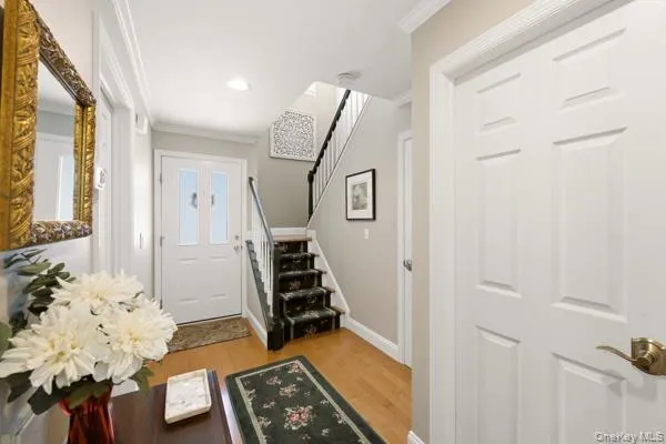 126 Erin Lane East Setauket, NY 11733
