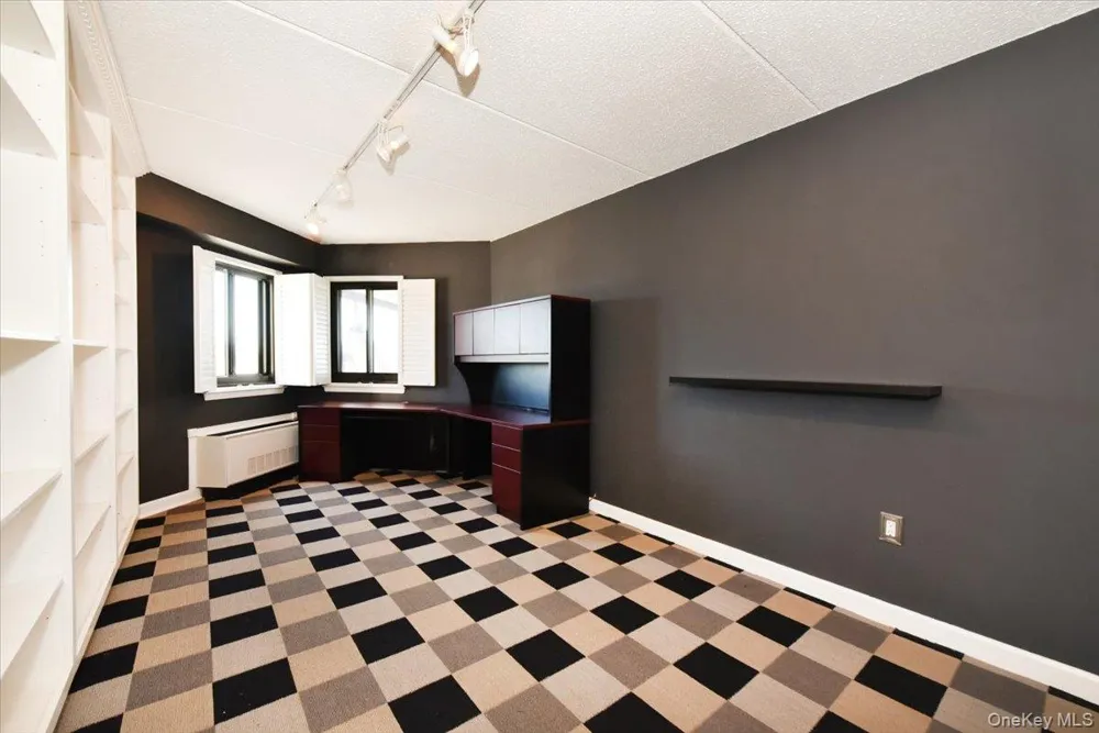 725 Miller Avenue #218 Freeport, NY 11520