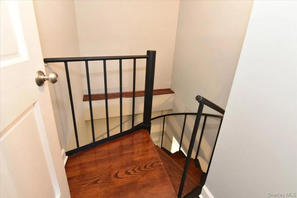 725 Miller Avenue #218 Freeport, NY 11520