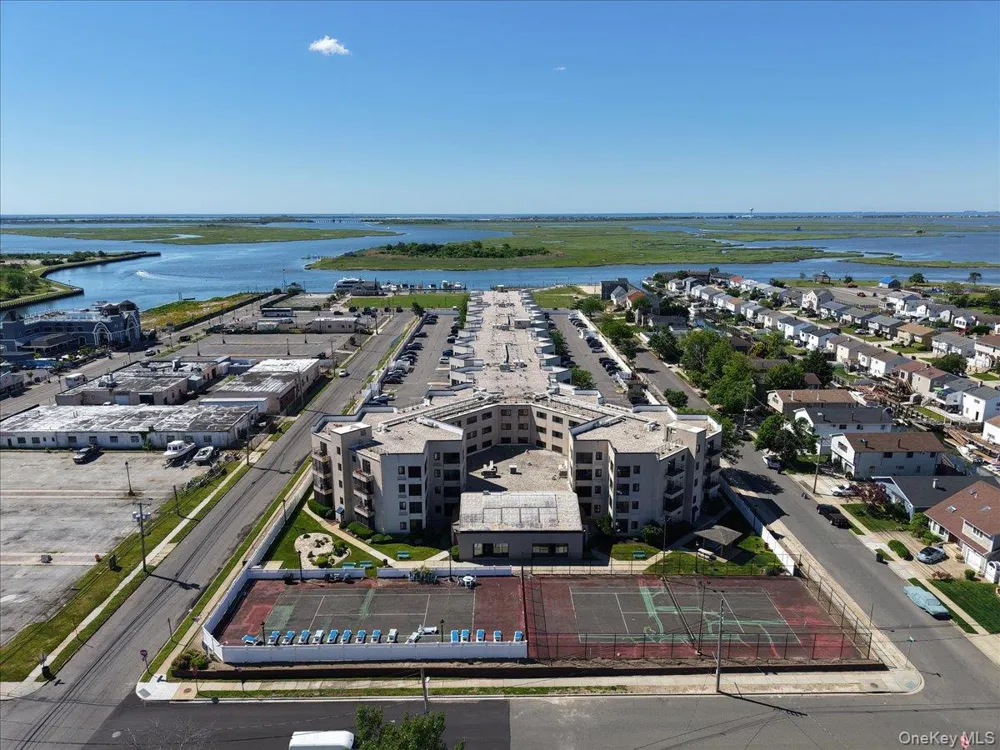725 Miller Avenue #218 Freeport, NY 11520