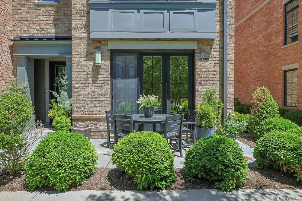 340 Horseman Boulevard Sleepy Hollow, NY 10591