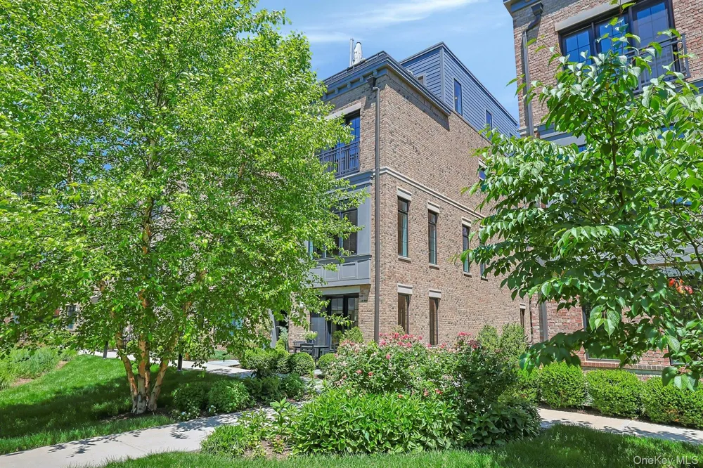 340 Horseman Boulevard Sleepy Hollow, NY 10591