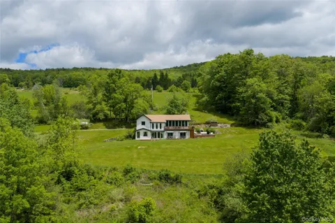 822 Burton Hill Road