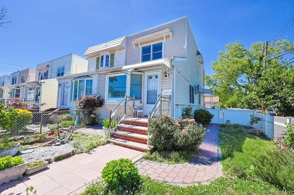 20219 33rd Avenue Bayside, NY 11361
