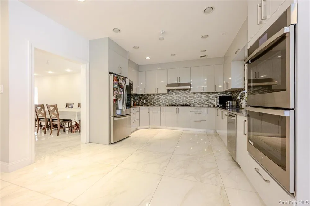 345 Washington Avenue Cedarhurst, NY 11516
