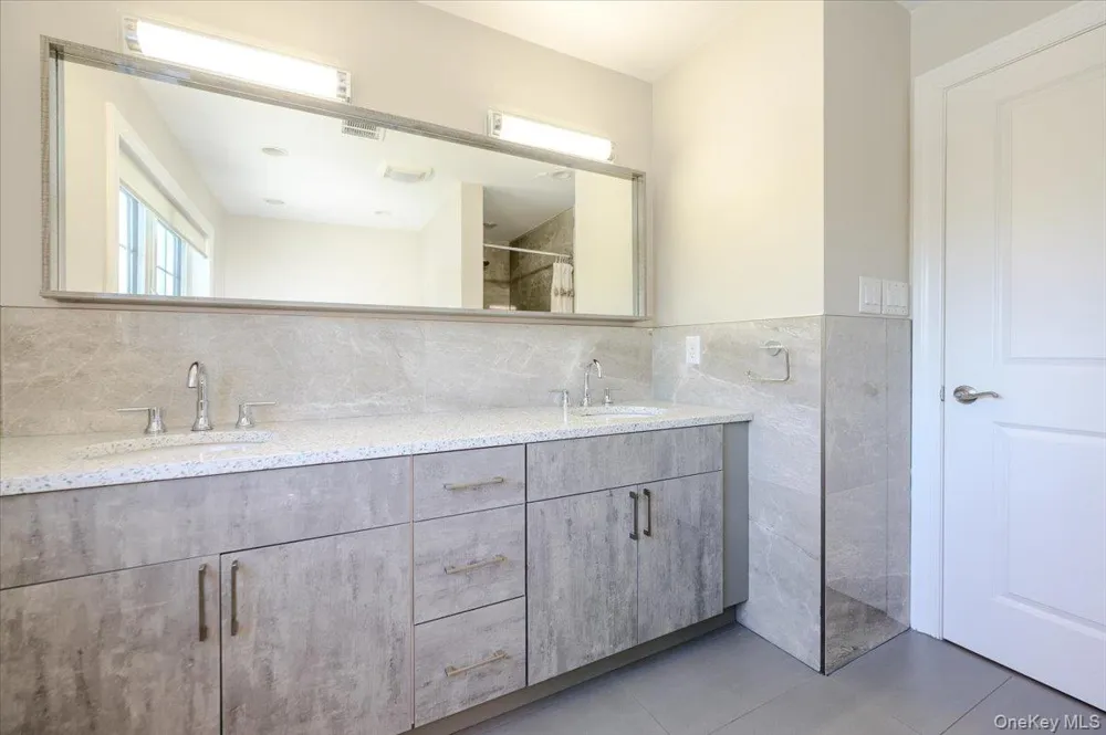 345 Washington Avenue Cedarhurst, NY 11516