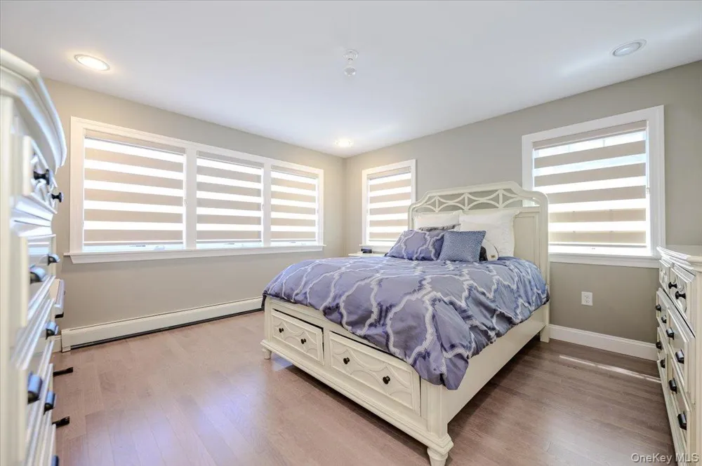 345 Washington Avenue Cedarhurst, NY 11516