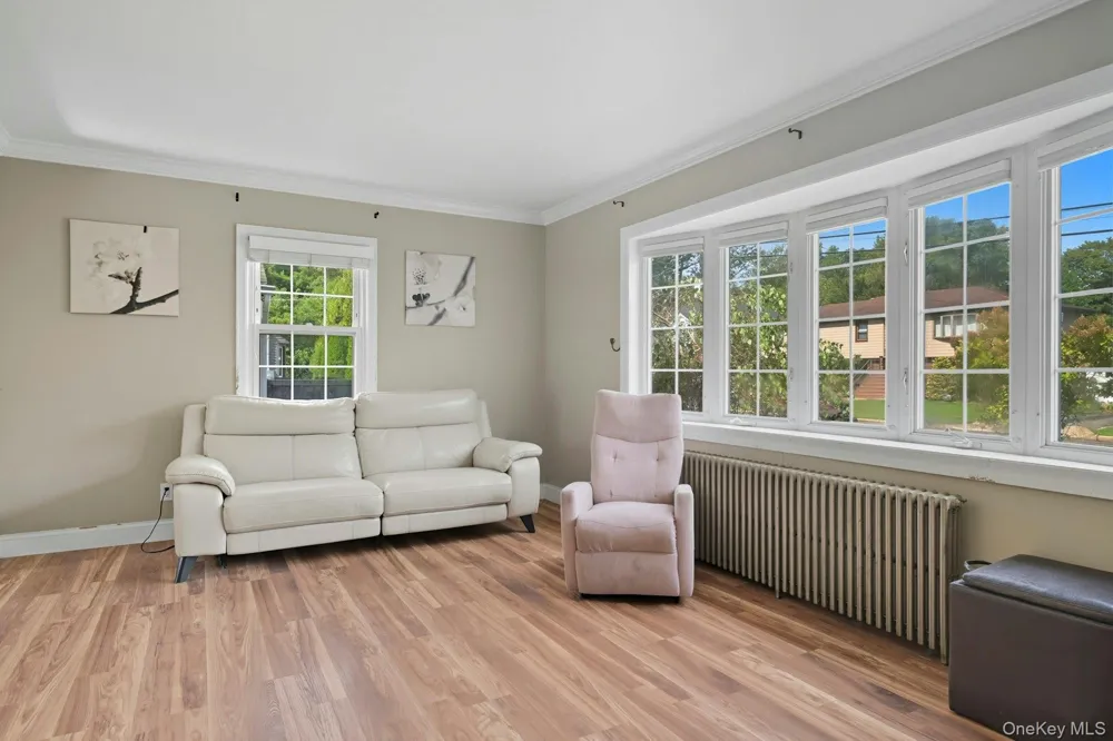 3208 Linden Street Wantagh, NY 11793
