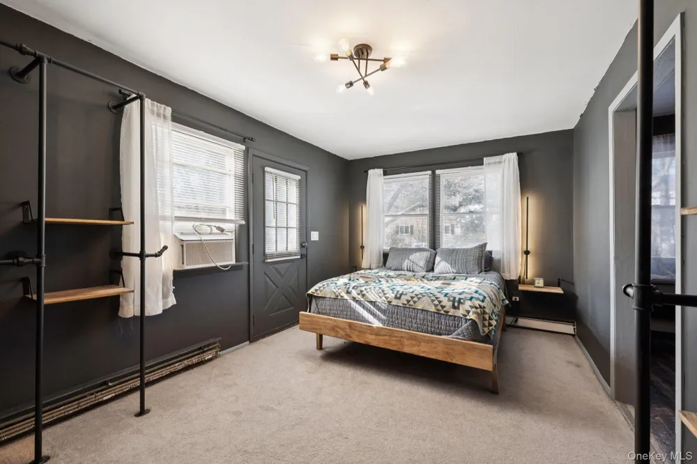 176 Maple Avenue Flanders, NY 11901