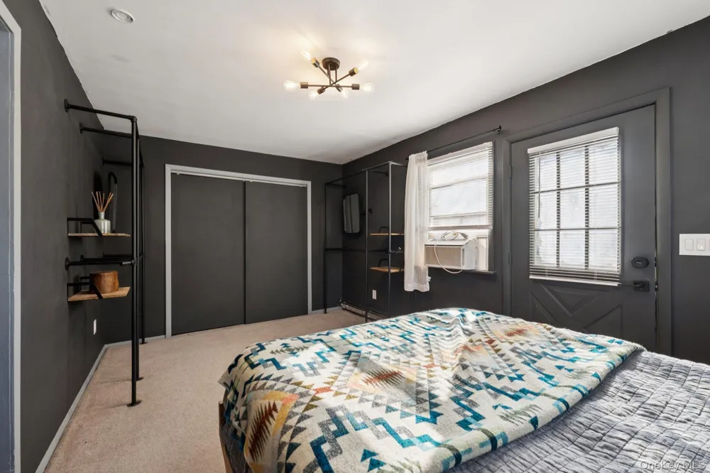 176 Maple Avenue Flanders, NY 11901