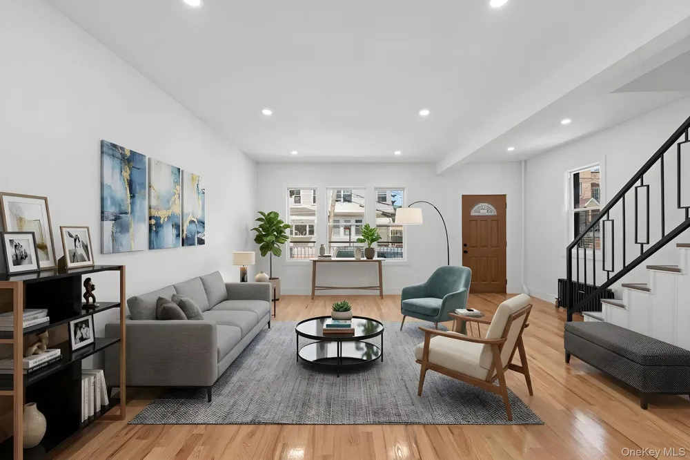 33 Cox Place Brooklyn, NY 11208